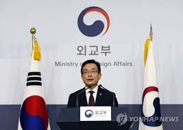 韓国、日本人に対するビザ免除の停止を発表